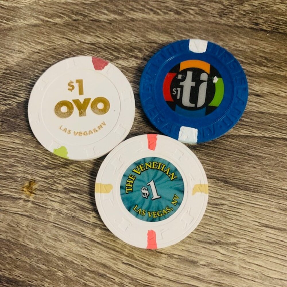 Lucky Gift Lot of 3 Casino Chips Las Vegas OYO Venetian Treasure Island